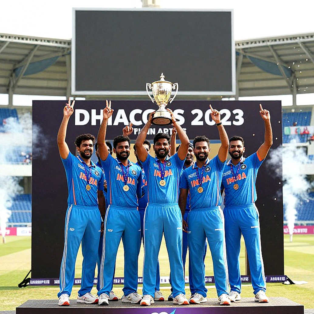 গাদ্দাফিতে ২৫.৩ ওভারে ১১০: মাদুশাঙ্কার বাঁ-হাতি কোণে ফাঁস হলো পাকিস্তানের ব্যাটিং কাঠামো