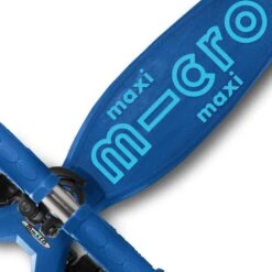 Maxi Micro Deluxe LED Scooter - Navy 10 Maxi Micro Deluxe LED Scooter - Navy -Skateboard Shop s82Wk9Rn